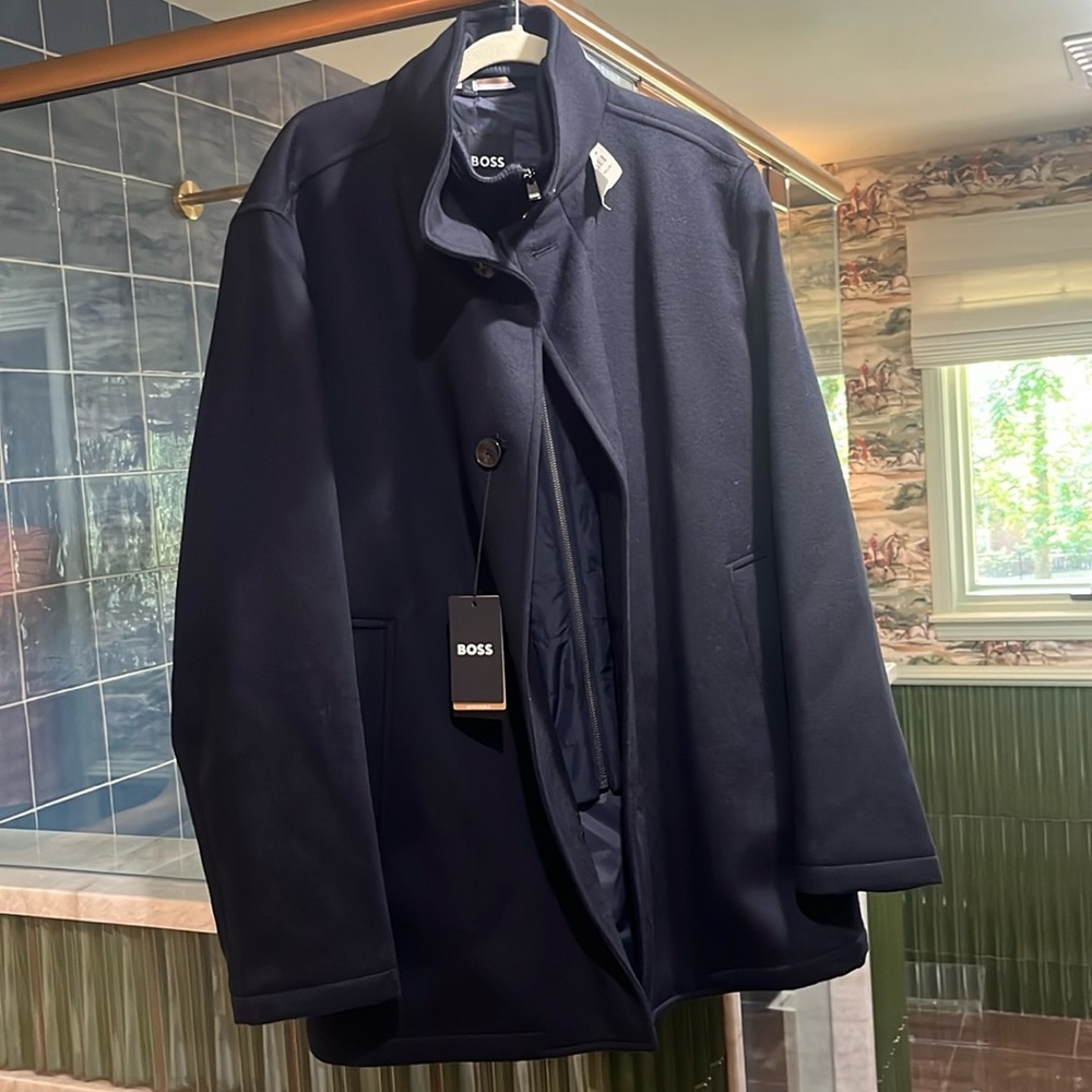 New Boss Navy Peacoat Size 44